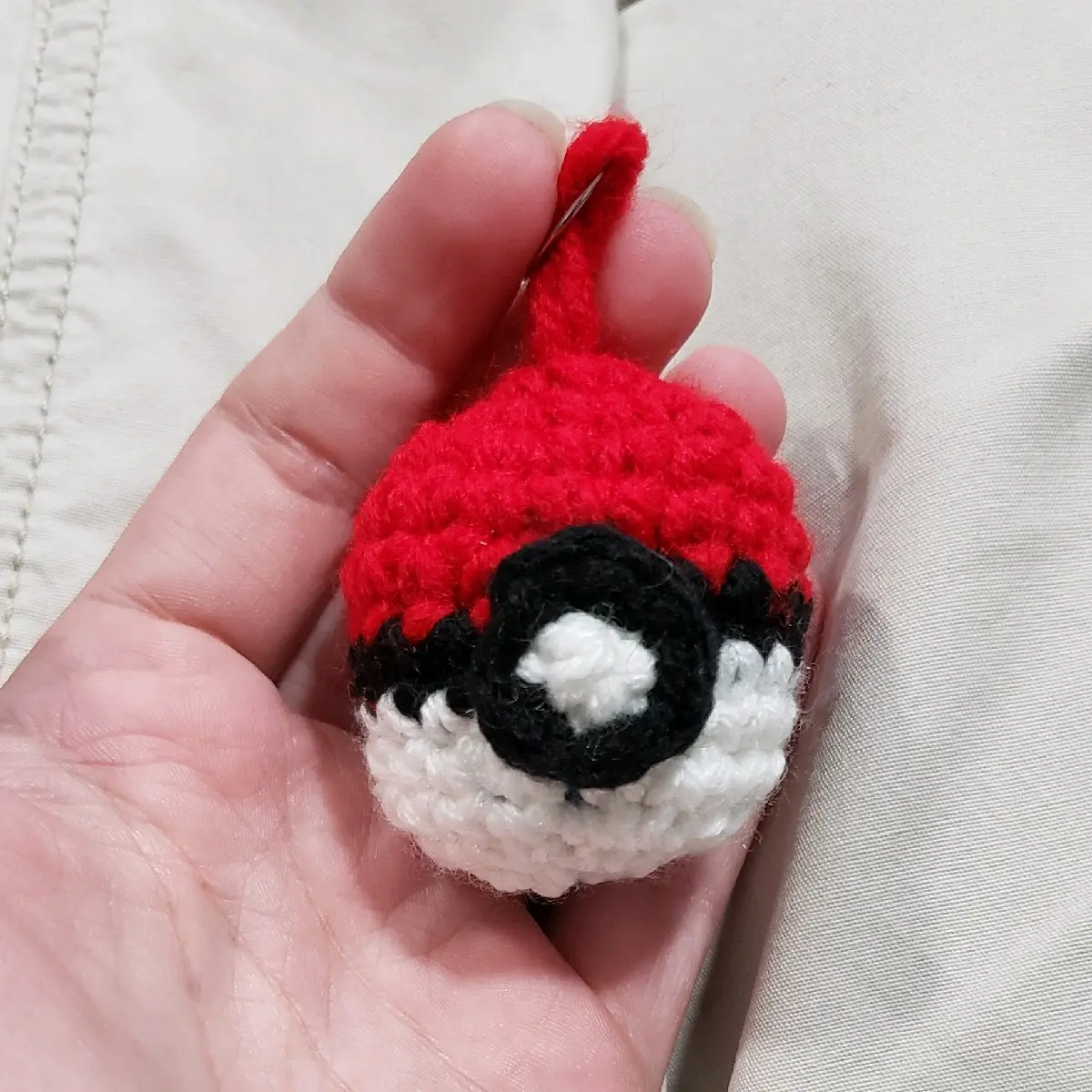 Keychain poke ball
