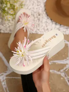 Women's Gradient Floral Flip Flops, Thick Sole Anti-Slip Sandals, Beach Vacation Style Slippers, Comfortable Summer Footwear