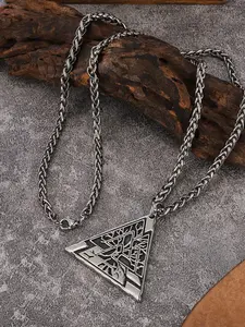 Retro Nordic Tree of Life Necklace – Viking Totem Triangle Pendant – Street-style Unisex Necklace – Metallic Finish – Versatile Everyday Wear – Thanksgiving Gift – Perfect for Friends