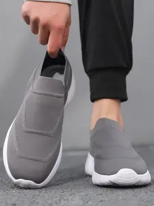 Summer Men's Running Shoes, Tennis Sports Training, Walking Gym, Breathable Lightweight Comfort Outdoor Flat Sole, Anti-Slip Wear-Resistant Slip-On Moccasins