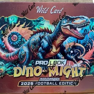 WILD CARD PRO-LOOK DINO-MIGHT ALUMINATION 2025 FOOTBALL EDITION BOX