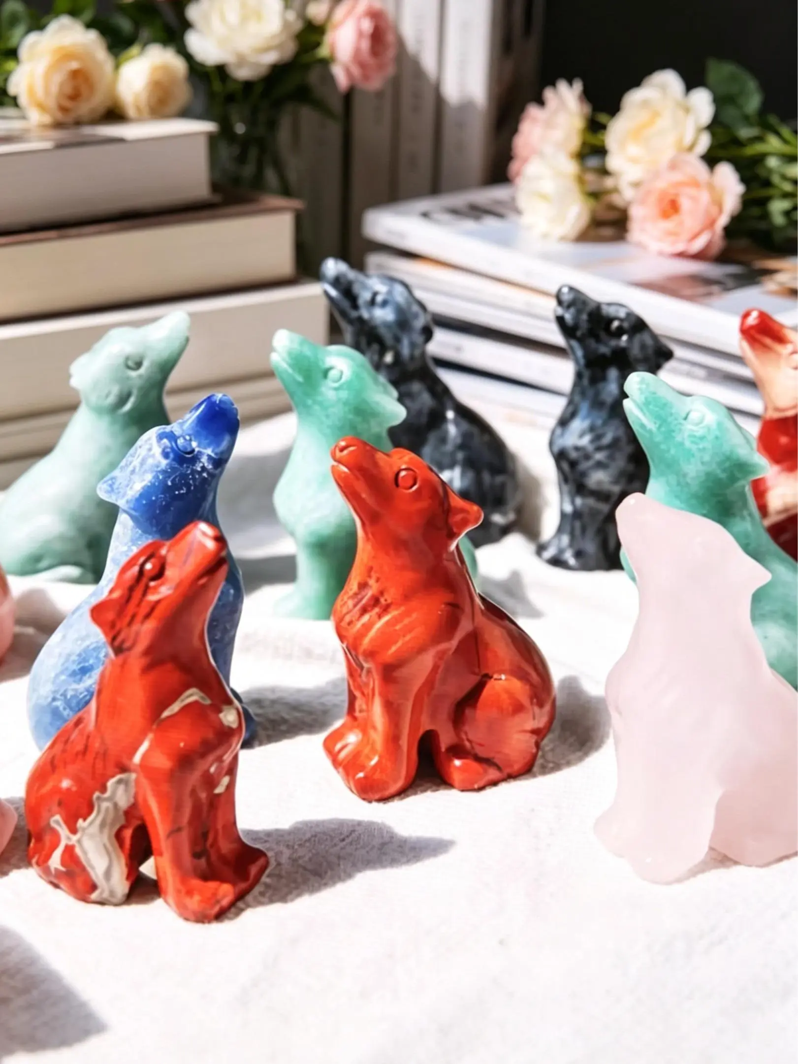 Natural Stone Howling Wolf Carving Ornament - Spiritual Guardian Healing Crystal Vintage Desk Collectible Decor