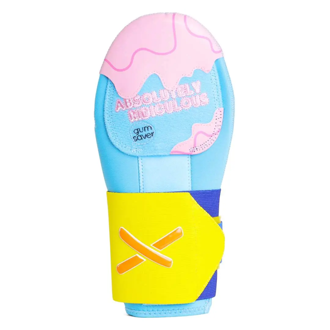 bubble gum sliding mitt