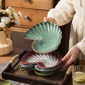 2/4 ceramic shell plates, shell shaped plates, four colors, novel design, can hold various types of food, snacks, microwave heating, machine washable, Modern ceramic plates, Microwave safe