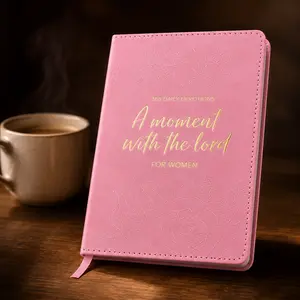 Women’s 365-Day Study Bible, Full Color Hardcover Devotional Book with Daily Prayer, Faith Reflection and Bible Study Pages, Gift for Mom, Friend or Girlfriend