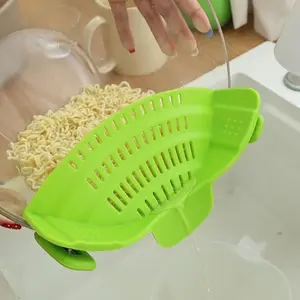 Clip On Strainer for Pots and Pans - Collapsible Silicone Pasta Strainer and Kitchen Gadget for Cooking - Easy to Use, Heat Resistant and Space Saving Colander - Green