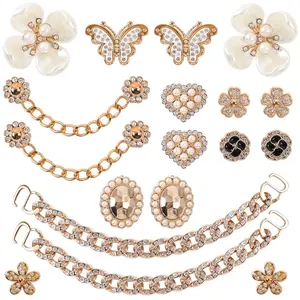 18 Pcs Bling Rhinestone Shoe Charms for Clogs, Butterfly Flower Chain Shoe Decorations, Cute Sparkle Accessories for Women, Party Birthday Valentine's Day Gifts