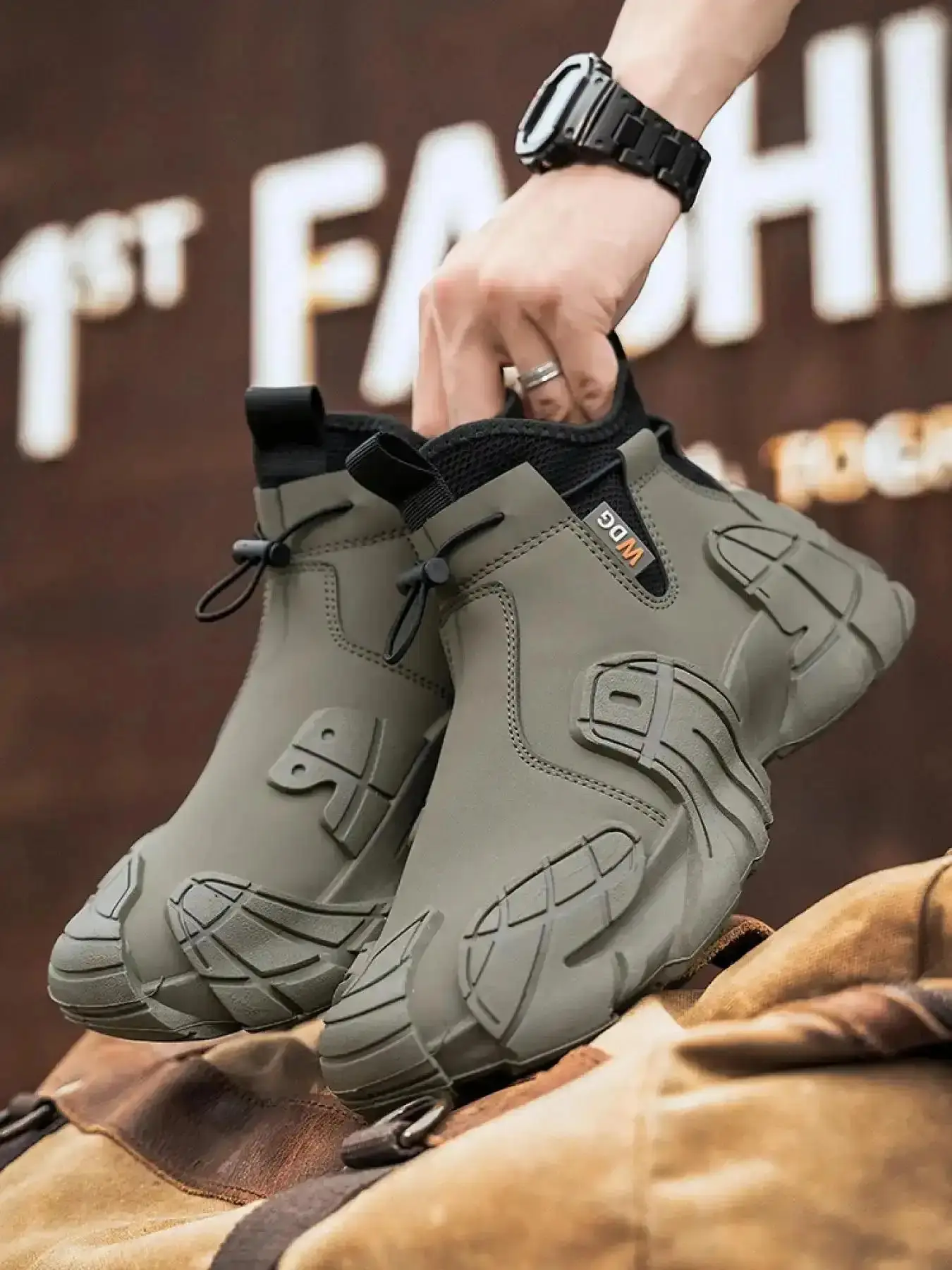 Men Retro Brown Durable Outdoor Hiking Shoes: Heavy-Duty Sole for Wild Exploration Functional Style with Waterproof Non-Slip Streetwear-Ready Conquest Daily Wear Trekking Camping Walking Footwear stable go to Minimalist