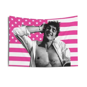 Jacob Elordi Shirtless Aesthetic Wall Tapestry, Iconic Pink Flag Indoor Decoration for Bedroom, High-Definition Jacob Elordi Celebrity Poster Hanging, Unique Fan Gift for Euphoria and Saltburn Lovers