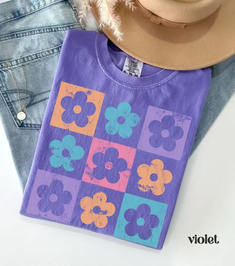 Comfort Colors Checkered Flowers TShirt, Retro Checkered Spring T-Shirt for Women, Boho Floral Tee, Floral Easter TShirt, Trendy Oversized