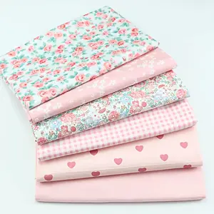 6pcs of 40cm X 40cm / 15.75inch X 15.75inch Pink Series Pure Cotton Printed Fabric, DIY Small Fabric Pieces, Country Floral Heart Design Twill Fabric, Quilting Patchwork Set, Fabric Patch Blocks, Sewing Scrapbook DIY Fabric
