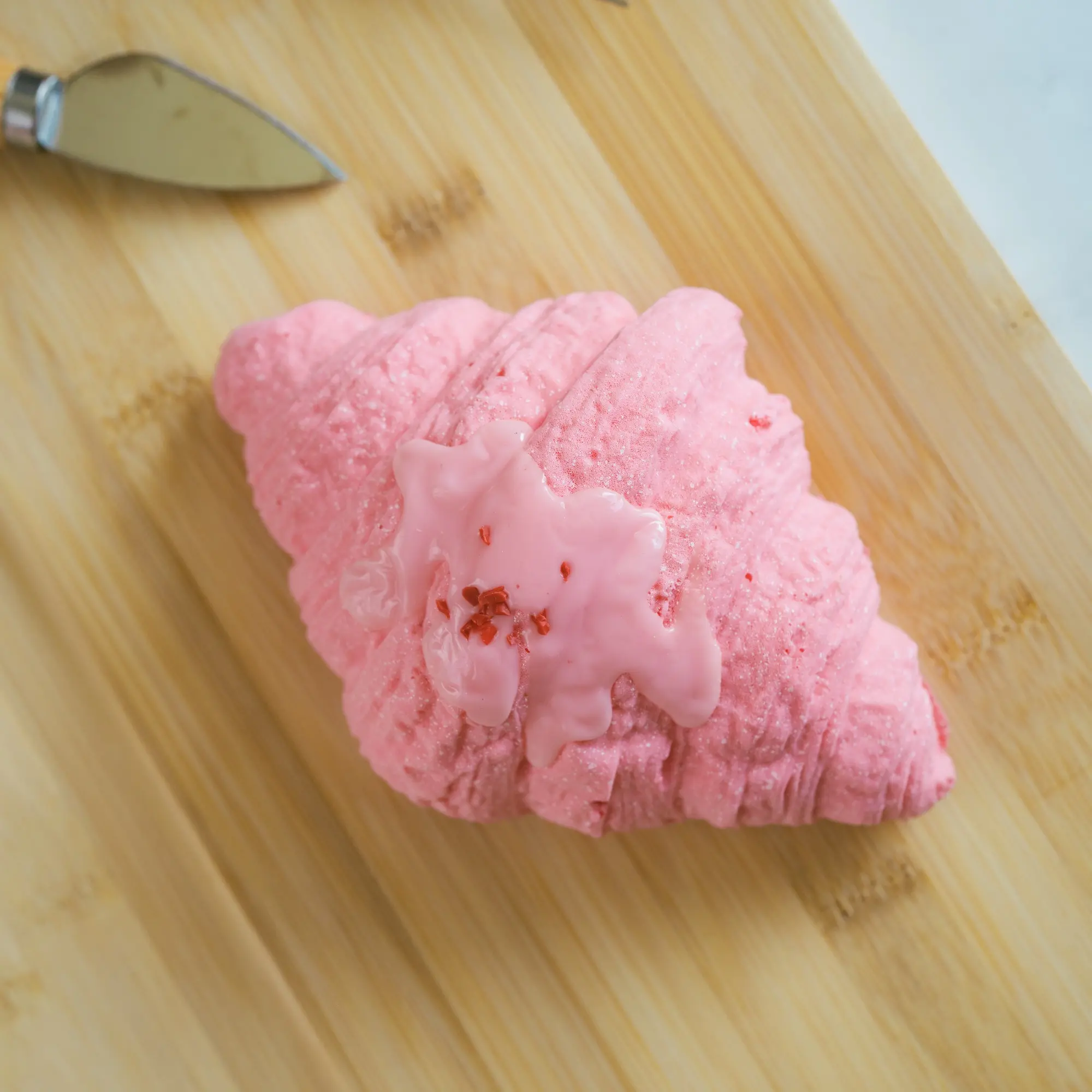 Stress Relief - Strawberry Croissant Slow-Rebound Squishy Toy