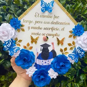 Graduation topper Honduras