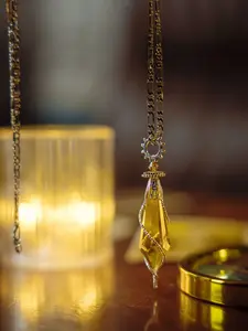Synthetic Citrine Crystal Pendulum Necklace, Steampunk Gear Design Faceted Pendant, Healing Crystal Divination Necklace, Adjustable Gold-Tone Chain Jewelry for Meditation & Spiritual Use, Healing Stone Pendant