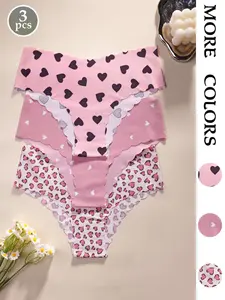 Women's Comfortable Seamless Heart Print Panties, Fitted V-Shape Waistband, All Seasons Casual Underwear, Pack of 3