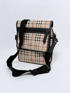 Pre-owned BURBERRY canvas Crossbody Bags Vintage Check Crossbody Bag Messenger Bag JA308BR