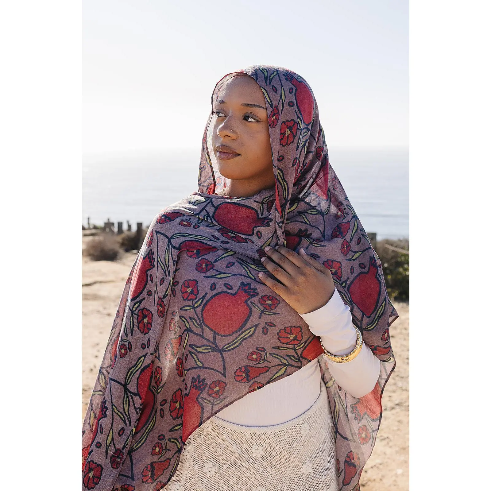 Bamboo Woven Printed Hijab - Pomegranate Molassess