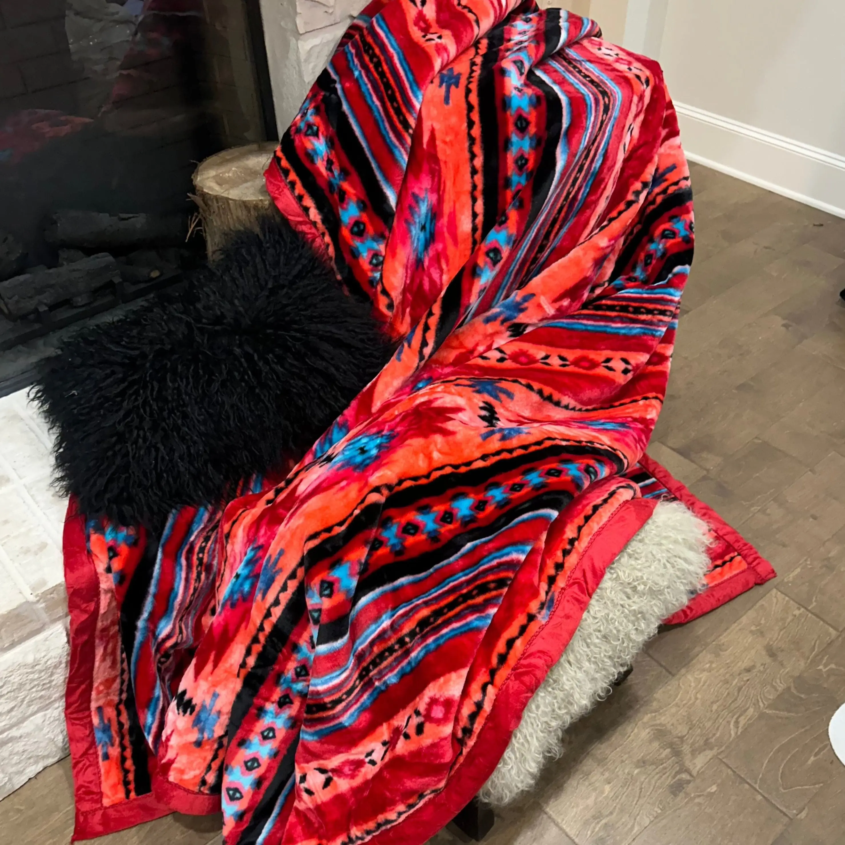 z10 lb 2 Ply Red Soft Blanket 88"x84"