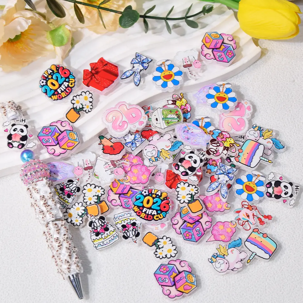 45pcs Random Mixed Acrylic Embossed Beads, 45 Different Styles DIY Beaded Making Accessories