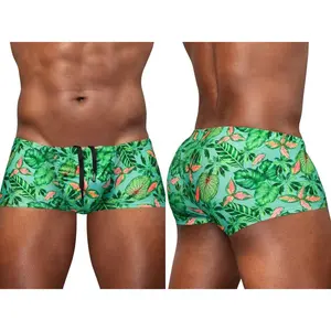 FEEL SW Men's Swim vibrant Tropical Foliage Trunks that moves effortlessly with your body, whether swimming laps or lounging poolside.