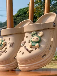 Women's Cute Cartoon Rabbit Hole Shoes, Summer Fashion Casual Thick Sole Slippers, Casual Home Slippers, Clog Decoration, Foot Clogs, Outdoor Trendy Sandals, Indoor Non-Slip Slip-On Sneakers