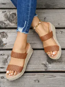3-color summer woven PU beach sandals, wedge heel thick soled slippers for women, grass woven sole, suitable for holidays and daily wear, retro double strap slippers, Open Toe Platform