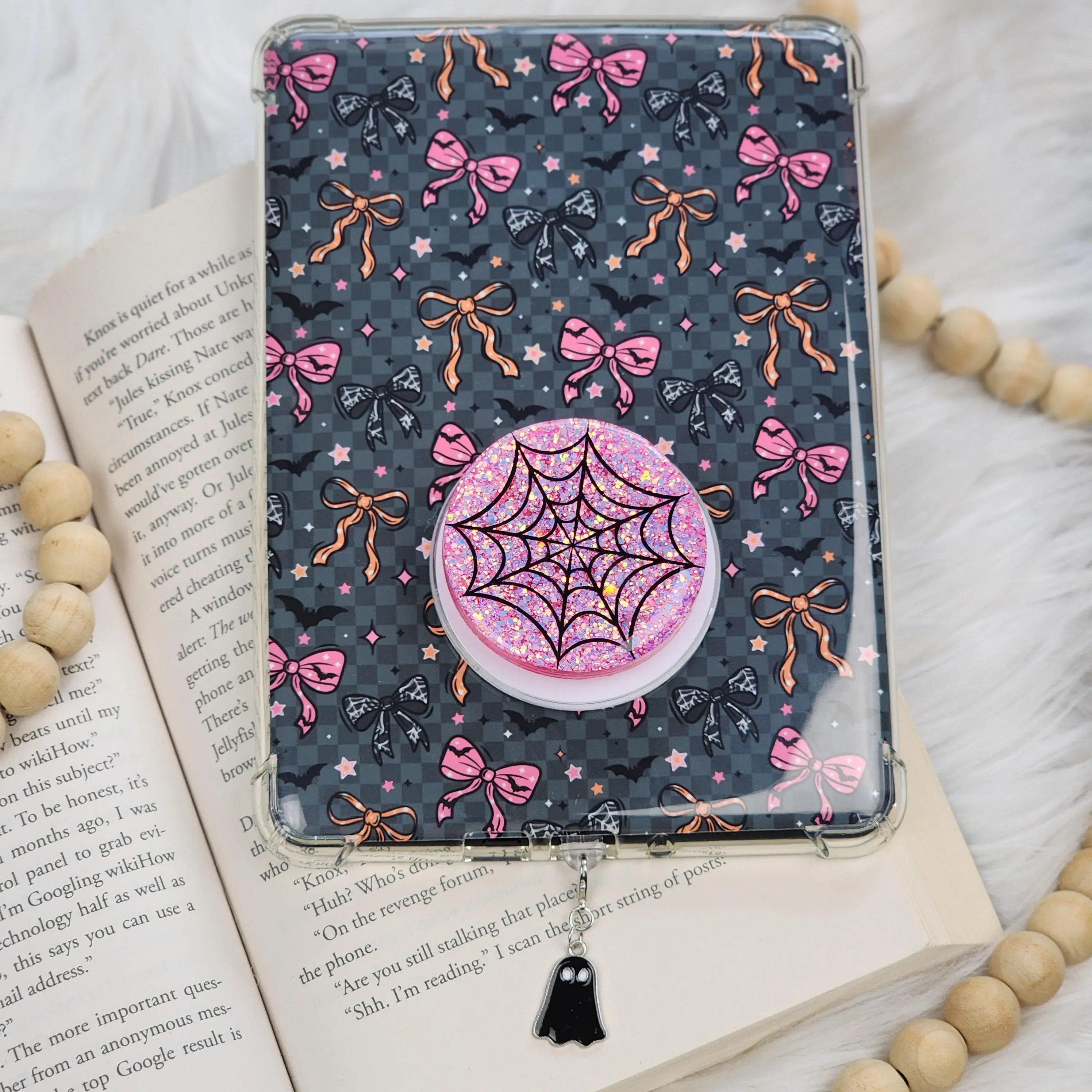 Kindle Accessories Set | Cute and Spooky Bows | Insert, Grip & Charm