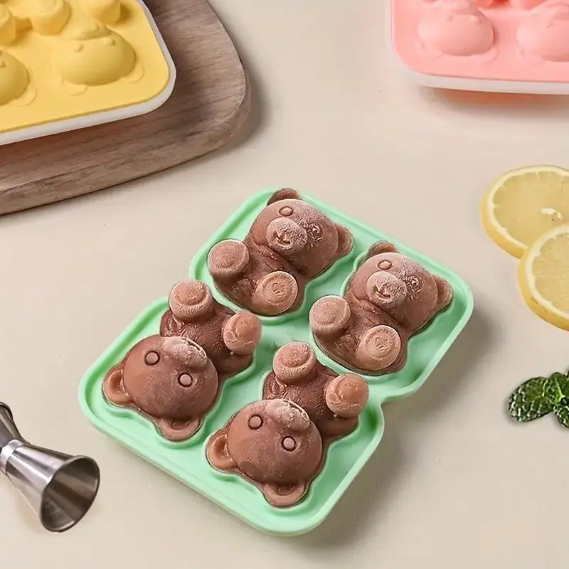 Bear Shaped Ice Cube Mold with Lid, 4 Grid Silicone Ice Making Tool, Ice Storage Ice Box for Home Kitchen Party, Ice Cube Tray, Ice Molds