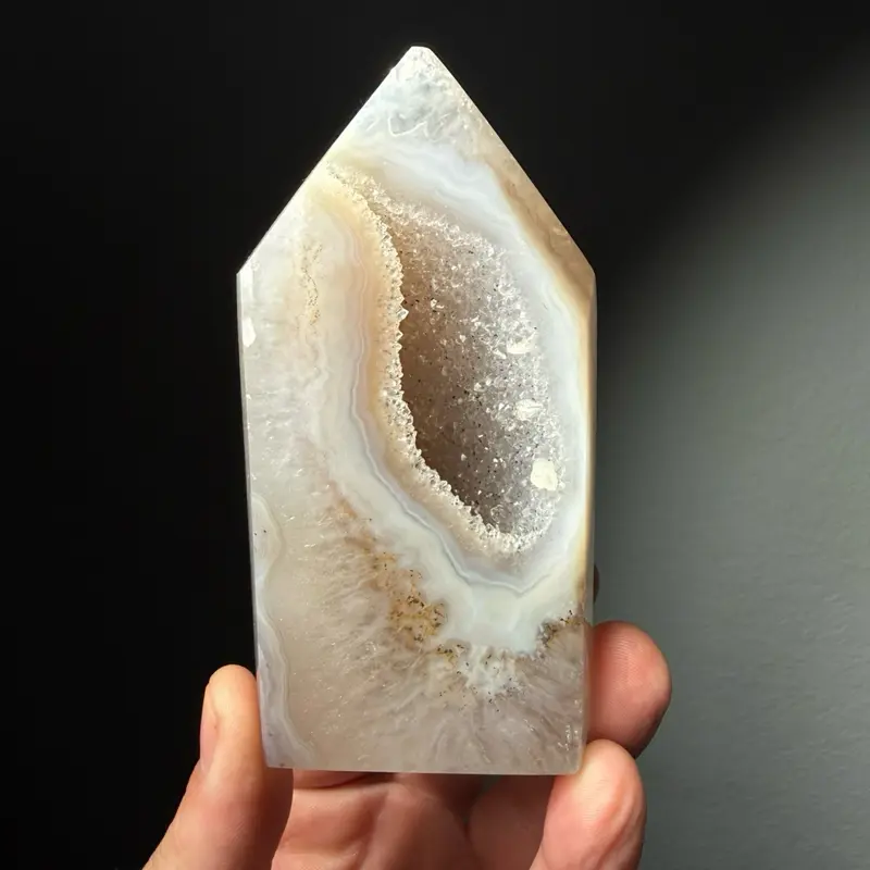 Natural Brazilian Druzy Agate Crystal Tower - Banded Agate Geode Point with Sparkling Quartz Druzy, Artistic Home Decor Statue, Flower of Life Speciality Figurine for Aura Cleansing and Calming Energy