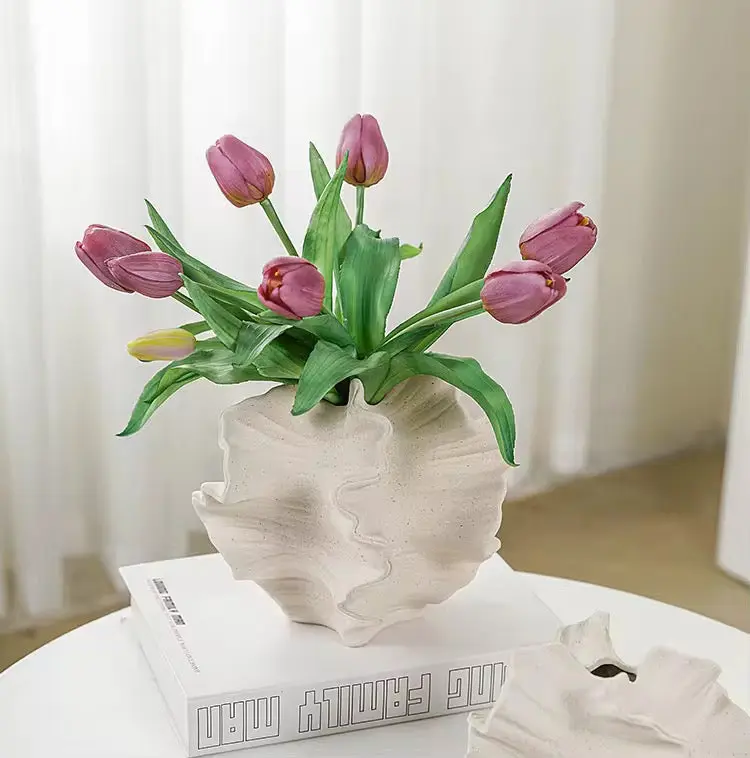 Ceramic Shell Vase Home Decor - Modern Nordic elegant home deco great gift office gift