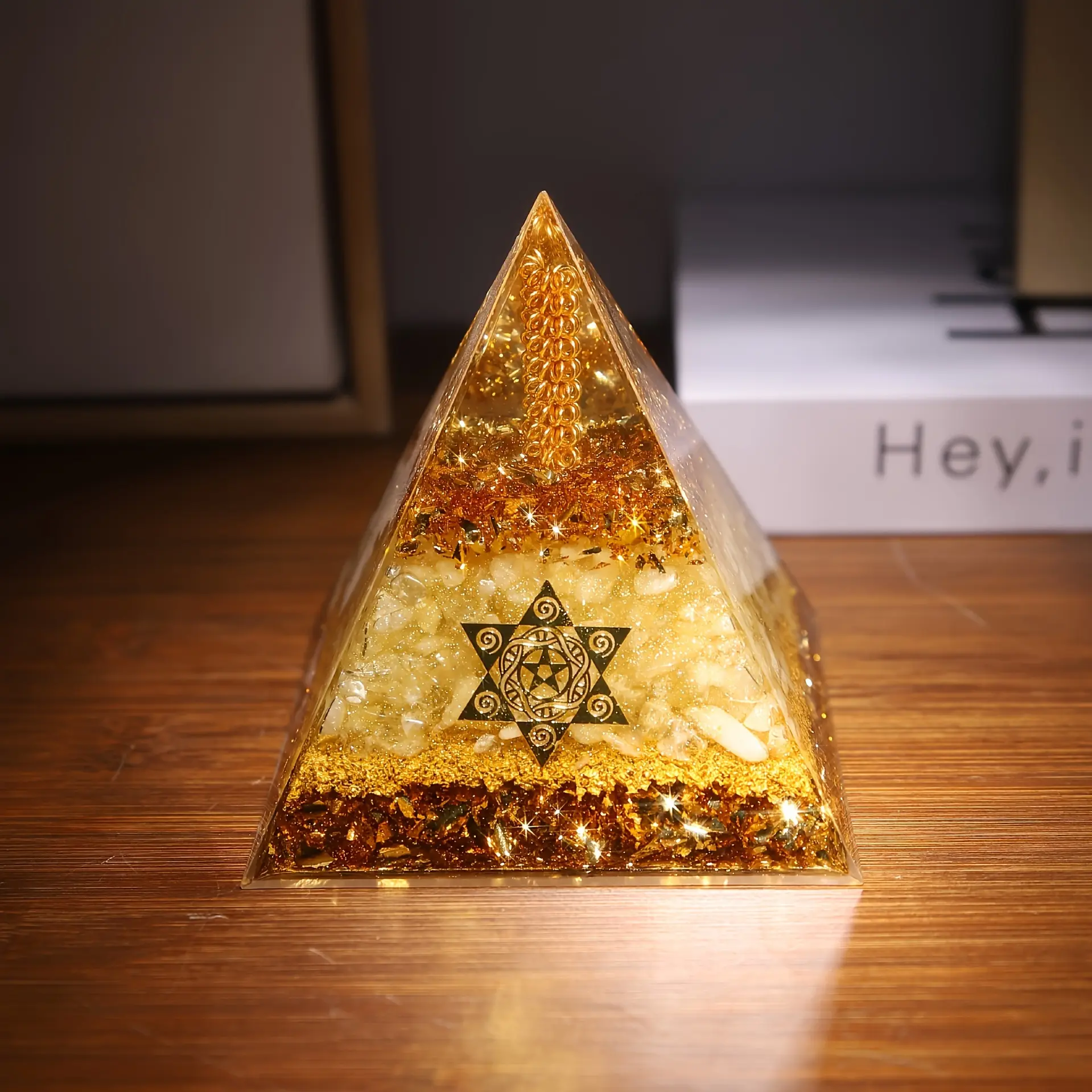 Polyresin Citrine Wealth Energy Pyramid Statue - 1-Piece, Pyramid Shape Tabletop Home & Office Decor, Luck-Attracting Collectible, Ideal Gift for Birthdays, Christmas, Halloween