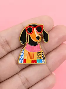 Elegant Sunglasses Sausage Dog Brooch Pin, Zinc Alloy Unique Design Badge, Stylish Fashion Accessory for Women, Perfect Gift for All Occasions