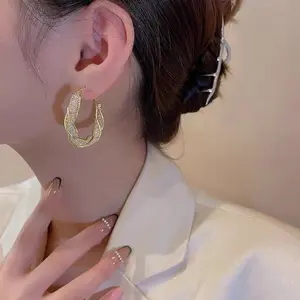 Unique design twisted hoop earrings for women, personalized European and American style ins earrings, dazzling ear accessories aE50196-EH
