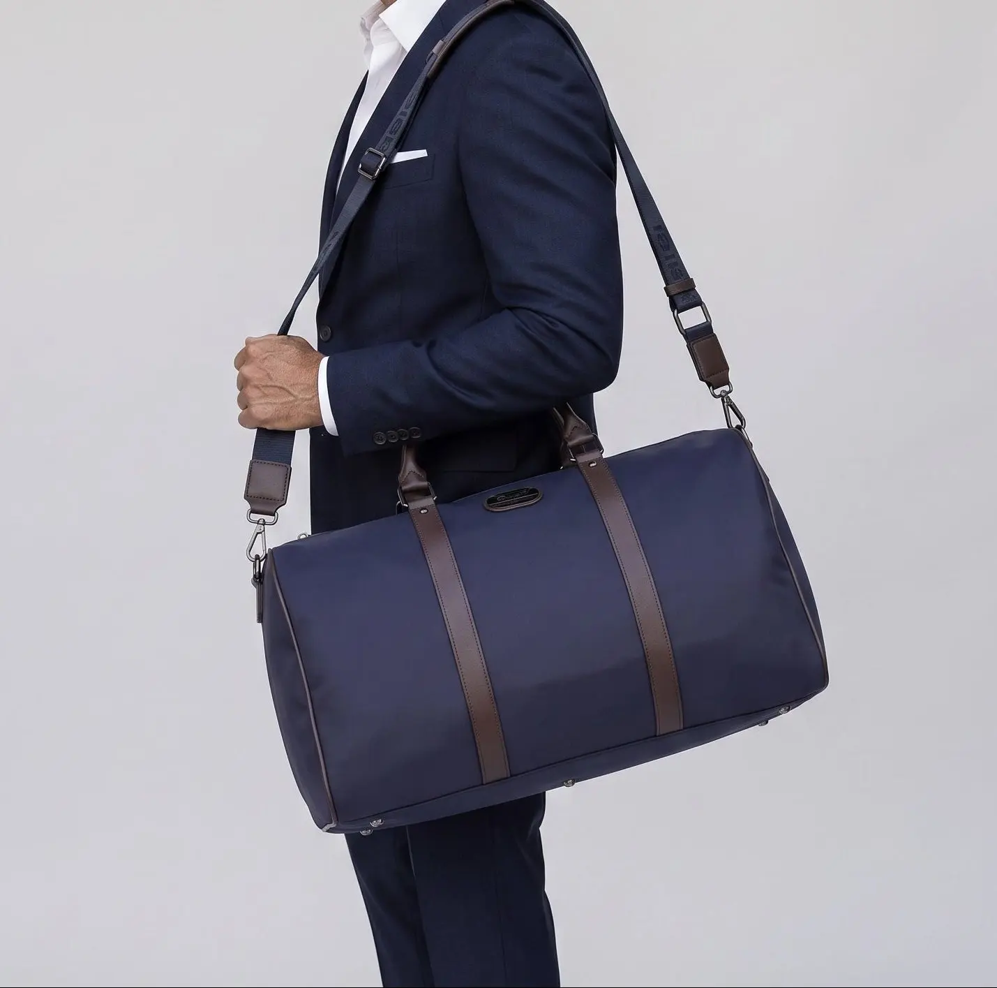 Atlas Voyager Men's Duffel Bag – Water-Resistant Travel Weekender with Padded Laptop Sleeve