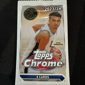 Topps Chrome Basketball Pack