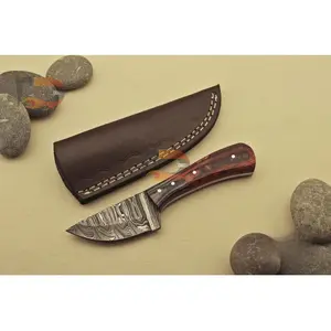 Damascus Steel Hunting Knife Fixed Blade Knife Brown Leather Sheath small knife