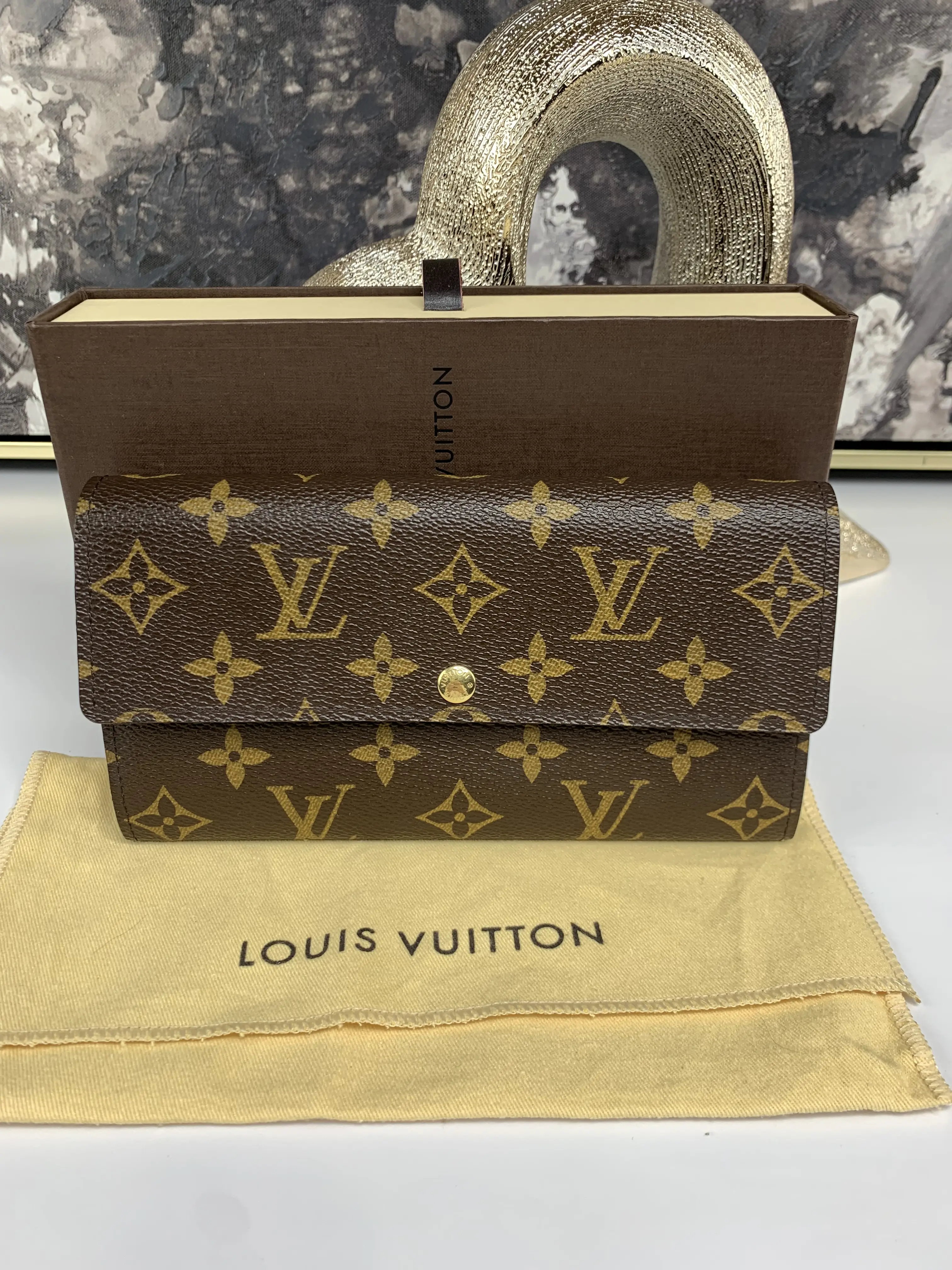Pre-owned Louis Vuiton monogram coated canvas Small Leather Goods Sarah Wallet