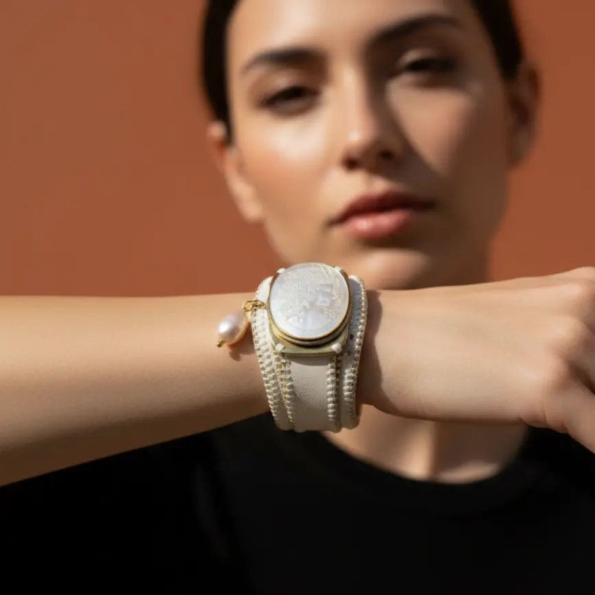 White Leather Cameo Bracelet — Handmade by Lorena Medinilla | De Petra