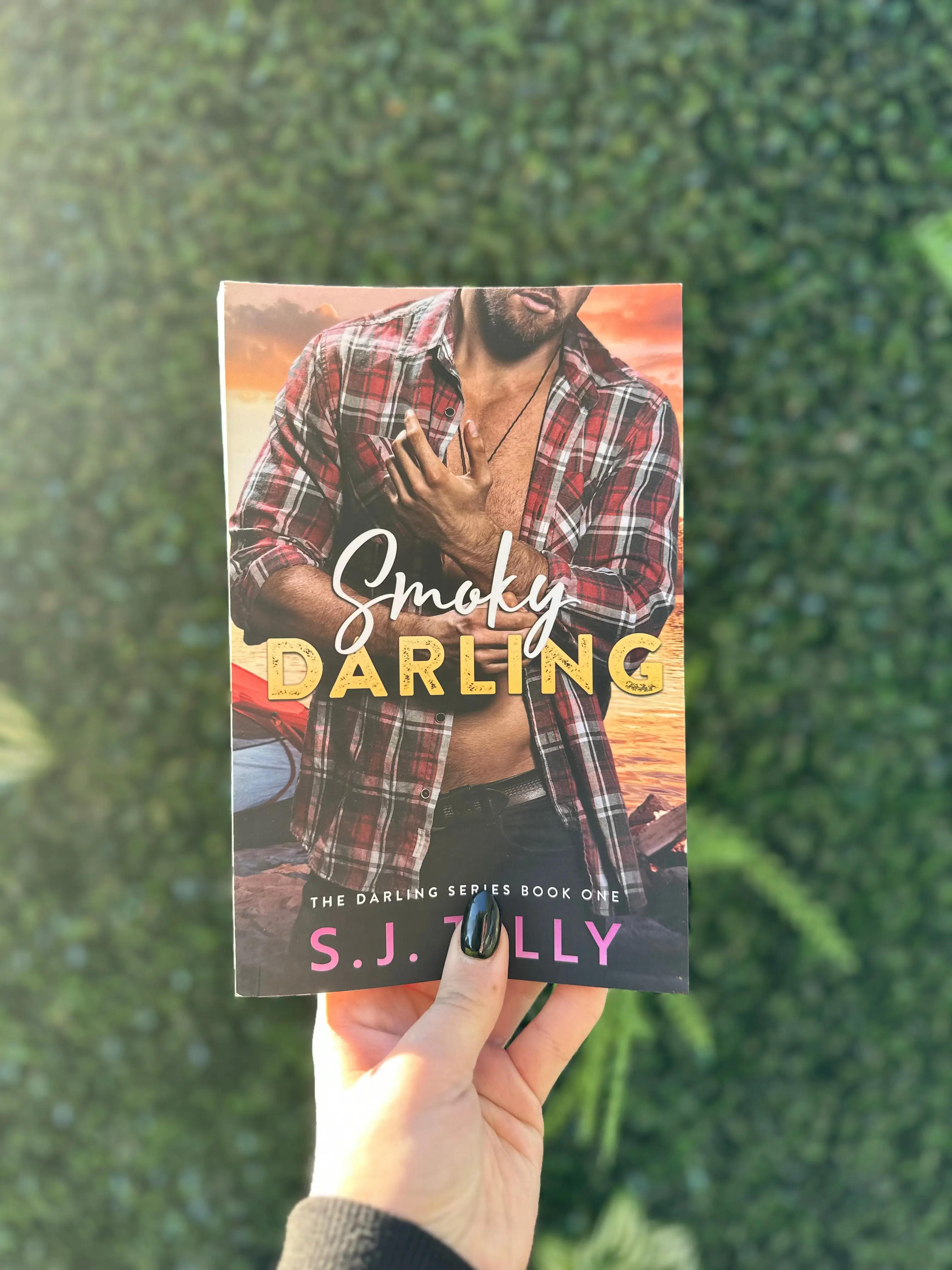 Smoky Darling (Darling #1)