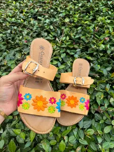 Clarita Embroidery Huaraches