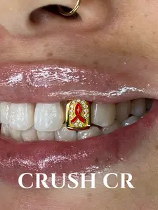 CRUSH CR 1pc Copper 18K Gold Plated Red Ribbon Awareness Grillz, Prong-Set 5A CZ Stones, Unisex Hip-Hop Tooth Jewelry, Tooth Gems for Women, Men, Girls, Perfect for Awareness Events, Parties, Street Fashion, Social Gatherings, Club Nights & Daily Outfits