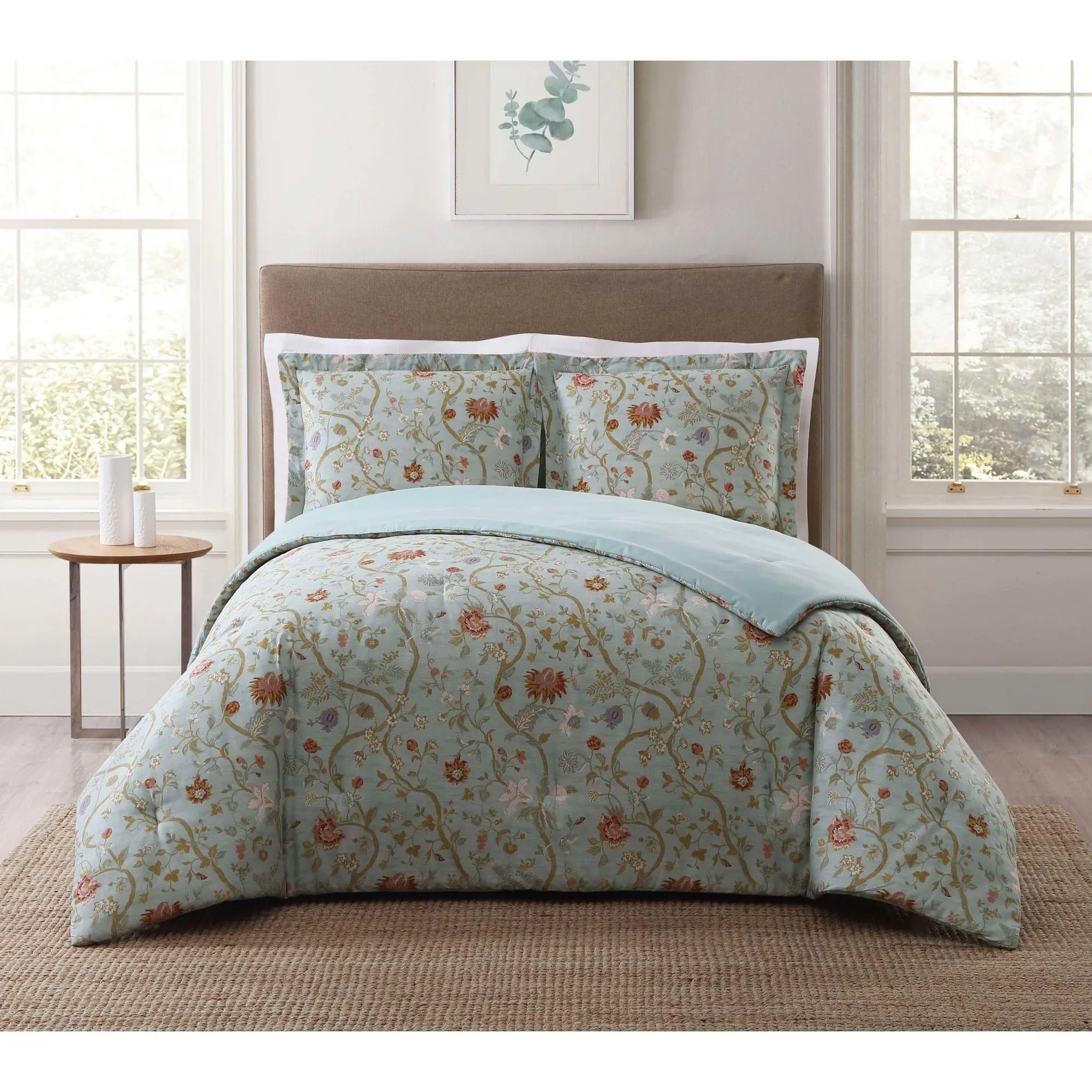 Style 212 Bedford Full/Queen Comforter Set