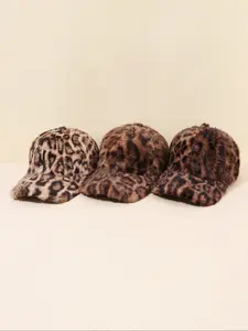 Warm Fuzzy Leopard Print Baseball Cap, Windproof Ultra-Soft Plush, Streetwear for Winter, Daily Errands, Fashion Looks