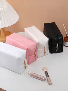 Portable Travel Makeup Bag, Large Capacity Waterproof PU Cosmetic Case, Cosmetics Organizer, Vacation Storage, Durable and Convenient Design