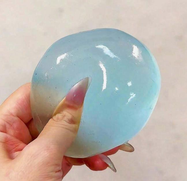 1Pc Moldable Slow Rebound Blue Squeeze Ball, 6cm Round Malt Stress Relief Toy, Ideal for Holiday, Birthday, Easter, Halloween, Christmas, Party Favors & Mother's Day Gift