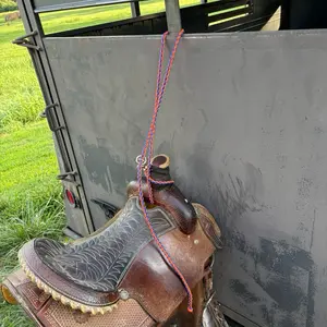 Hanging Saddle Holder for Western Saddle, Travel Saddle Rack Horse Tack, Easy Hang Saddle Holder