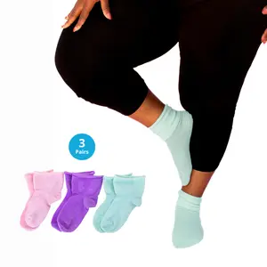 3-Pack Crew Socks: Pastels