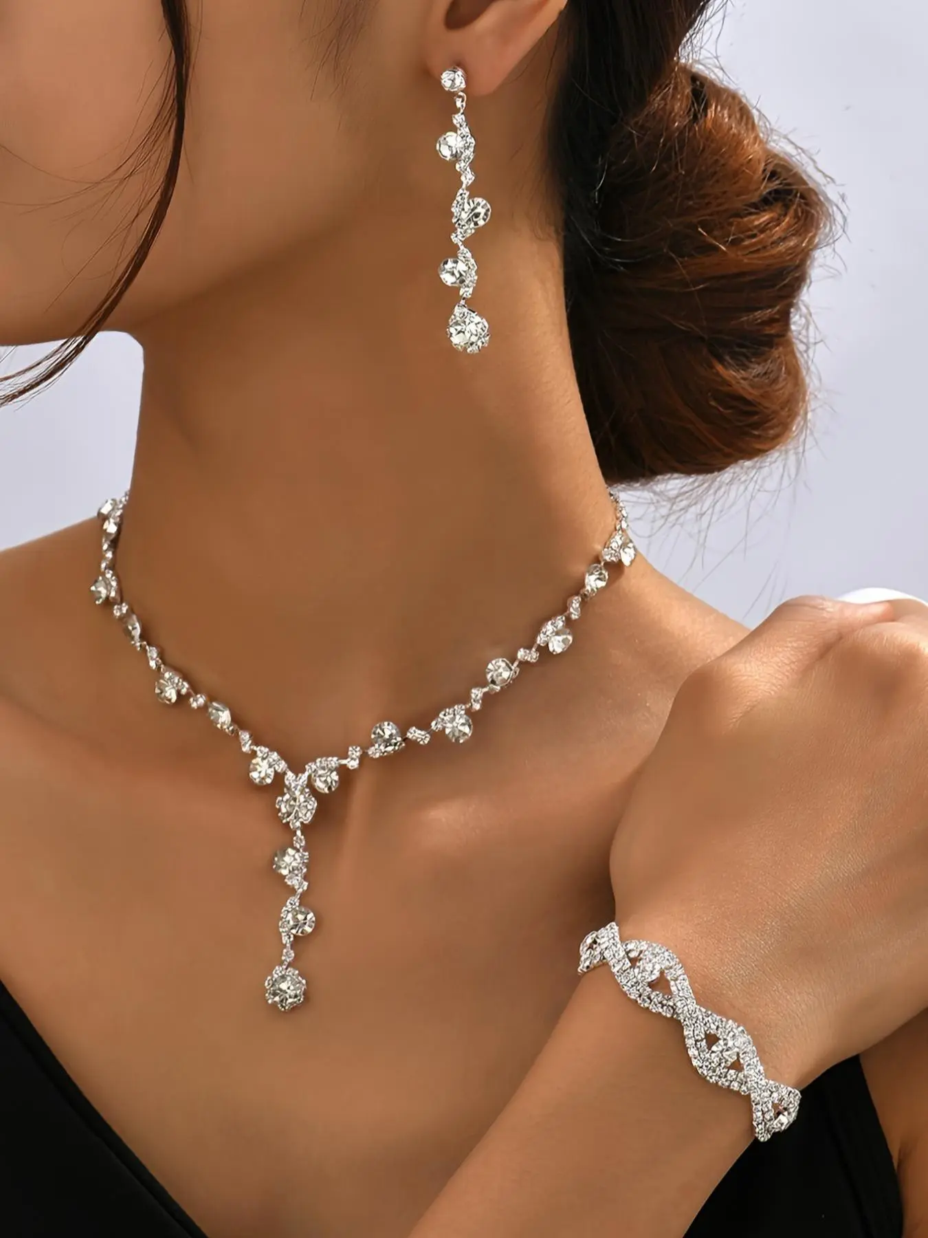 Women's Elegant Rhinestone Decorated Teardrop Matching Jewelry Set, Necklaces Earrings Set, Necklace And Earring Set, Exquisite Trendy Dangle Earrings & Pendant Necklace & Bracelet, Fashionable Jewelry Set As Gift without Box