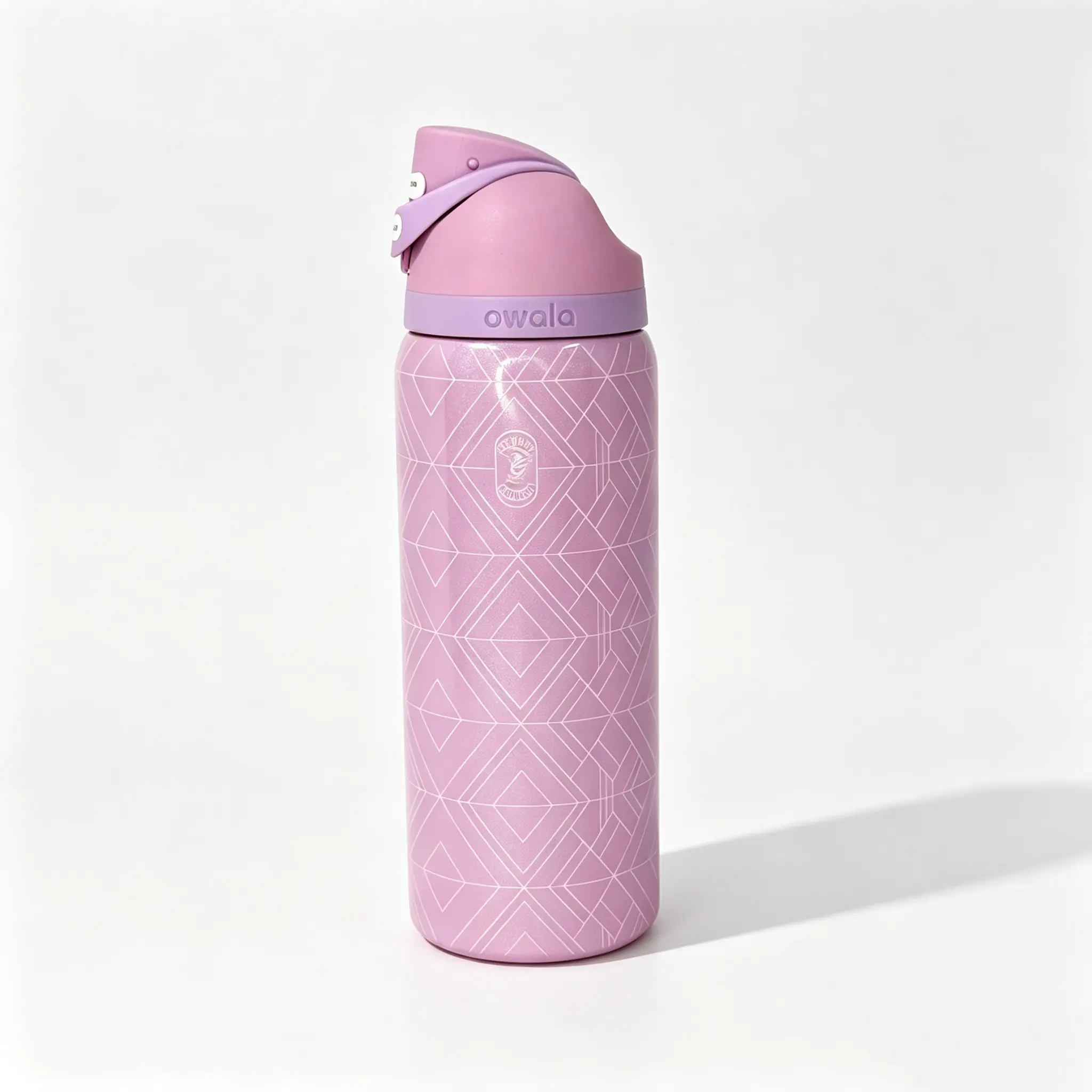 Owala 32oz Shimmery Pastel Pink Geometric Diamond Insulated Water Bottle with Flip Sip Lock Lid, Minimalist White Line Grid Style Stainless Steel Travel Cup, Leakproof BPA-Free Girly Hydration Bottle for School & Gym Drinkware Flasks Bottled Mug Tumbler