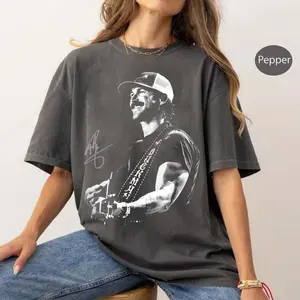 Riley Green Shirt Vintage Country Music Tee, Riley Green Graphic Shirt, 90s Country Music Shirt, Retro Western Tee Gift for Her Him Unisex